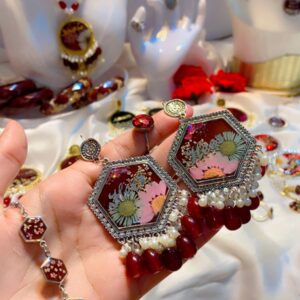 Red hexagon resin set