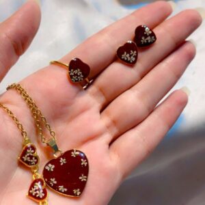 Resin mini heart set( locket ,tops ,ring and bracelet)